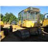 Image 5 : 2007 JOHN DEERE 700J LGP CRAWLER TRACTOR, VIN/SN:148902 - 6 WAY BLADE, CAB, A/C, SWEEPS, SCREENS, ME