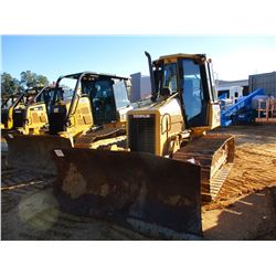 2006 CAT D5G LGP CRAWLER TRACTOR, VIN/SN:RKG02270 - 6 WAY BLADE, CAB, A/C, REAR HYD, METER READING 5