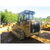 Image 6 : 2014 CAT 963D CRAWLER LOADER, VIN/SN:LCS01907 - BUCKET, CAB, A/C, AUTO LUBE, METER READING 1,754 HOU