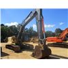 Image 2 : 2010 JOHN DEERE 240D LC HYDRAULIC EXCAVATOR, VIN/SN:606216 - 12' STICK, 54" BUCKET, AUTO LUBE, CAB,