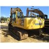Image 5 : 2010 KOMATSU PC220LC-8 HYDRAULIC EXCAVATOR, VIN/SN:A88913 - 9' 6" STICK, 42" BUCKET, CAB, A/C, METER