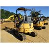 Image 6 : 2011 JOHN DEERE 27D MINI EXCAVATOR, VIN/SN:256016 - 3' 10" STICK, BUCKET, COUPLER, AUX HYD, BLADE, R