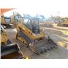 Image 2 : 2013 CAT 259B3 SKID STEER LOADER, VIN/SN:YYZ04747 - CRAWLER, MP BUCKET, TWO SPEED, CANOPY, METER REA