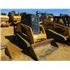 Image 2 : 2007 ASV POSI TRAC RC60 SKID STEER LOADER, VIN/SN:RSE02084 - CRAWLER, BUCKET, CAB, A/C, METER READIN