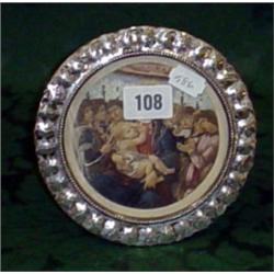 Silver hallmarked circular photo frame decorated with shamrocks London 1893 6" diameter