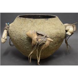 ZUNI INDIAN FETISH JAR (LEKI)