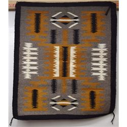 NAVAJO INDIAN TEXTILE