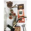Image 2 : Miscellaneous junk drawer lot #1 skeleton keys milk caps razor buffalo