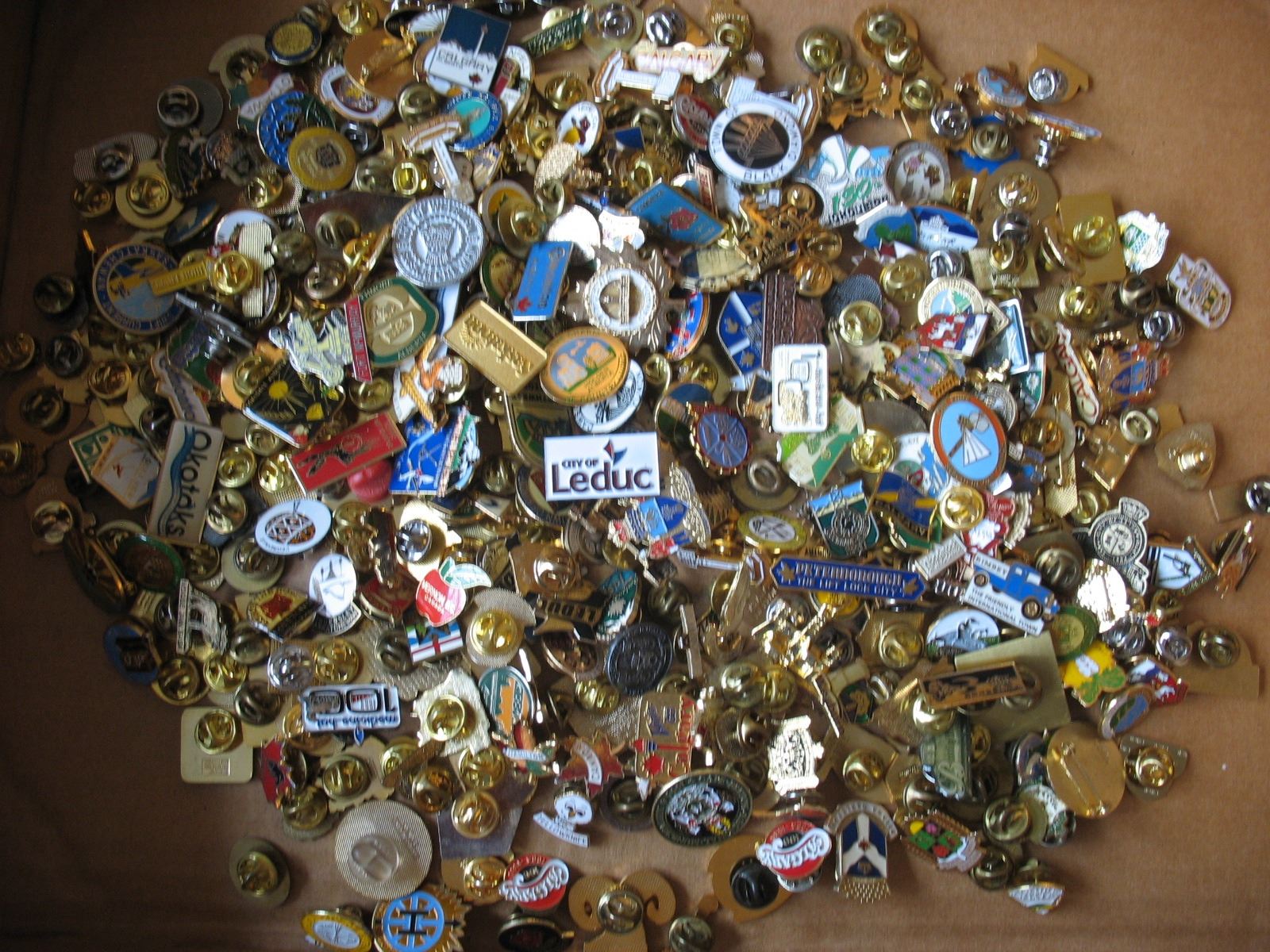 Lapel / Hat Pins Lot of 370 Canadian Town Pins Schmalz Auctions