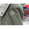 Image 3 : CANADIAN ARMY EXTREME COLD WEATHER PARKA (-40c) LONG LARGE SIZE (1990)
