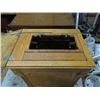 Image 4 : OAK SEWING MACHINE CABINET 1 DOOR, APPROX 36"H