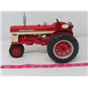 Image 1 : FARMALL 350 TRACTOR 8 1/2 "L