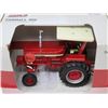 Image 2 : ERTL CASE IH FARMALL 806 TRACTOR