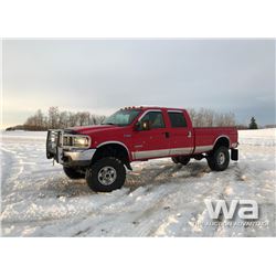 2004 FORD F-350 CREW CAB PICKUP