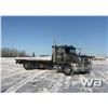 Image 2 : 2005 PETERBILT 335 S/A ROLL OFF DECK TRUCK