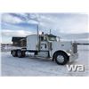 Image 2 : 2012 PETERBILT 389 T/A TRUCK