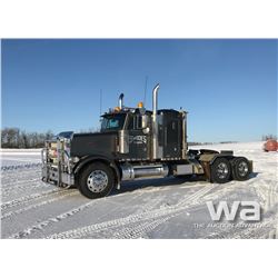 2002 PETERBILT 378 T/A TRUCK