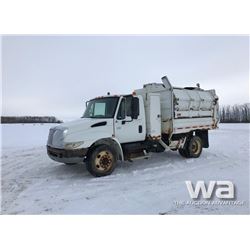 2003 IHC 4300 S/A GARBAGE TRUCK