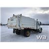 Image 3 : 2003 IHC 4300 S/A GARBAGE TRUCK