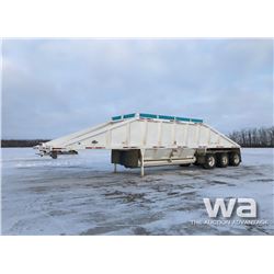 2005 DECAP TRIDEM CLAM DUMP TRAILER