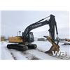 Image 2 : 2011 JOHN DEERE 200D LC EXCAVATOR