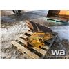 Image 1 : BRANDT 12" DIGGING BUCKET