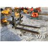 Image 2 : 62" BACKHOE PALLET FORKS