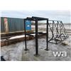 Image 1 : STEEL BARREL RACK