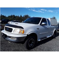 F3 --  1997 Ford F250 , White , 280823  KM's