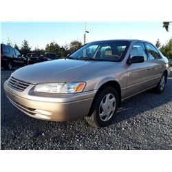 A7 --  1997 Toyota Camry CE , Brown , 294033  KM's