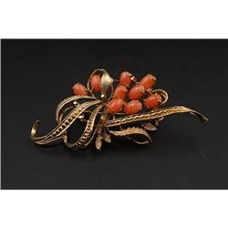 Gold-Plated Brooch Inlaid with Red Agate.