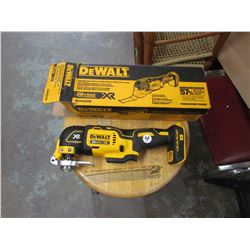OSCILATING TOOL 'DEWALT' 20 VOLT MULTI TOOL NO BATTERY