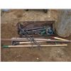 Image 3 : PALLET OF TROUGH, HALTERS, TANK, GARDEN TOOLS