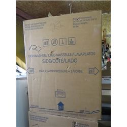 NEW DISHWASHER, BUILT IN HOTPOINT HDA 2100