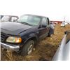 Image 2 : 2001 FORD F150, VIN 2FTRX18W11CA71994 SALVAGE