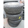 Image 1 : SET OF 4 TIRES TRAILMARK 31X10.50 R15 LT RADIAL APR W/RIMS