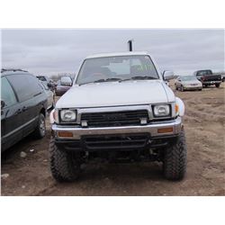 1990 4 RUNNER 142,000KMS, KEYS, RUNS, RIGHT SIDE STEERING, DRIVES VIN VZN1300050932