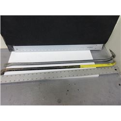 2 Wrecking / Pry Bars 32 inch