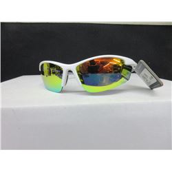 New Foster Grant Sunglasses