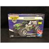 Image 1 : AMT/ERTL 1:25 SCALE MONSTER JAM GRAVE DIGGER UNASSEMBLED MODEL KIT (FACTORY SEALED)