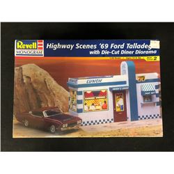 REVELL/ MONOGRAM 1:24 SCALE HIGHWAY SCENES '69 FORD TALLADEGA W/ DIE-CUT DINER DIORAMA MODEL KIT