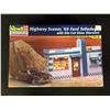 Image 1 : REVELL/ MONOGRAM 1:24 SCALE HIGHWAY SCENES '69 FORD TALLADEGA W/ DIE-CUT DINER DIORAMA MODEL KIT