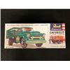 Image 1 : REVELL CHEVROLET 2-TON TRUCK ALL PLASTIC UNASSEMBLED MODEL KIT