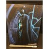 Image 2 : SIDESHOW COLLECTIBLES STAR WARS DARTH VADER SIXTH SCALE FIGURE W/ ORIGINAL BOX