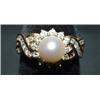 Image 1 : 14KT GOLD PEARL & DIAMOND RING