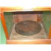 Image 2 : SOFTWOOD PIE DISPLAY CASE