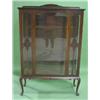 Image 1 : MAHOGANY CHINA CLOSET