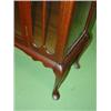 Image 4 : MAHOGANY CHINA CLOSET