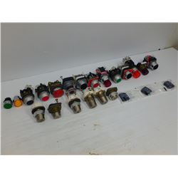 LOT OF MISC MACHINE BUTTONS/SWITCHES/LOCKS *SEE PICS*