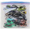 Image 1 : BAG OF ASSORTED SCISSORS